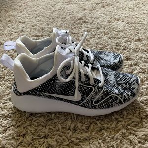 nike kashi 2.0 print